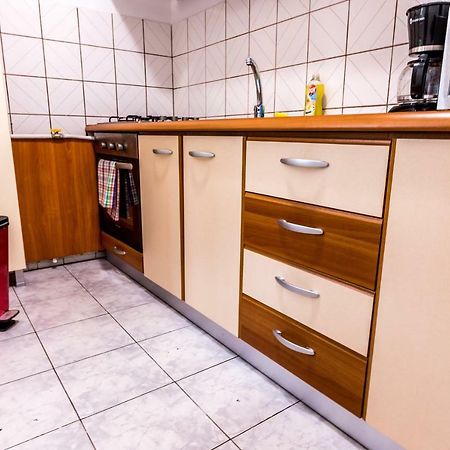 טימישוארה דירות באזור Calea Aradului, בגודל 30 מר, עם 1 חדרי שינה ו- 1 חדרי רחצה פרטיים מראה חיצוני תמונה